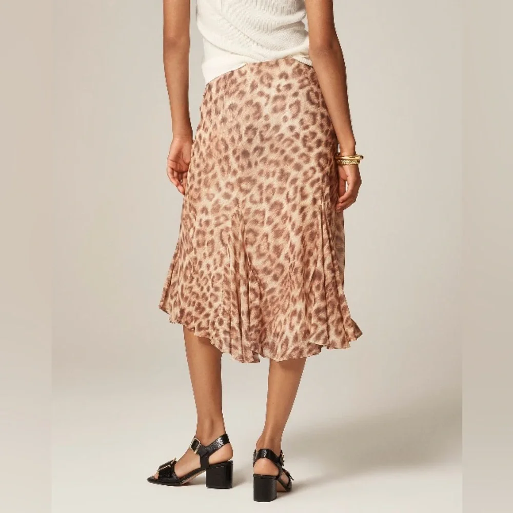 J.Crew Gwyneth flounce-hem skirt in leopard print CM779